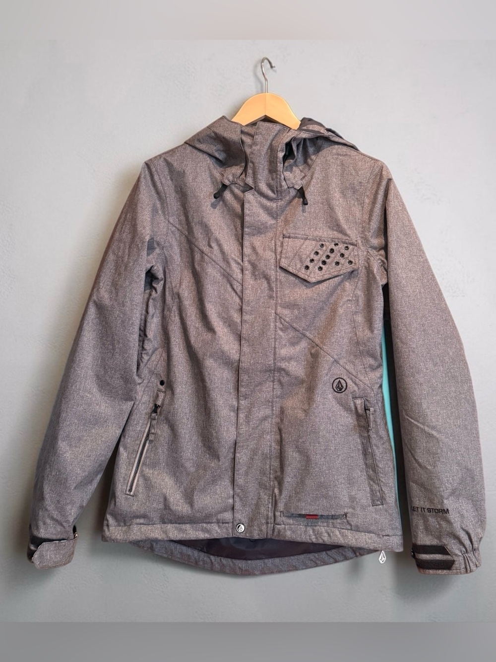 Volcom Yoho Women’s Small Gray 10K Waterproof Hooded Snowboard Ski Jacket